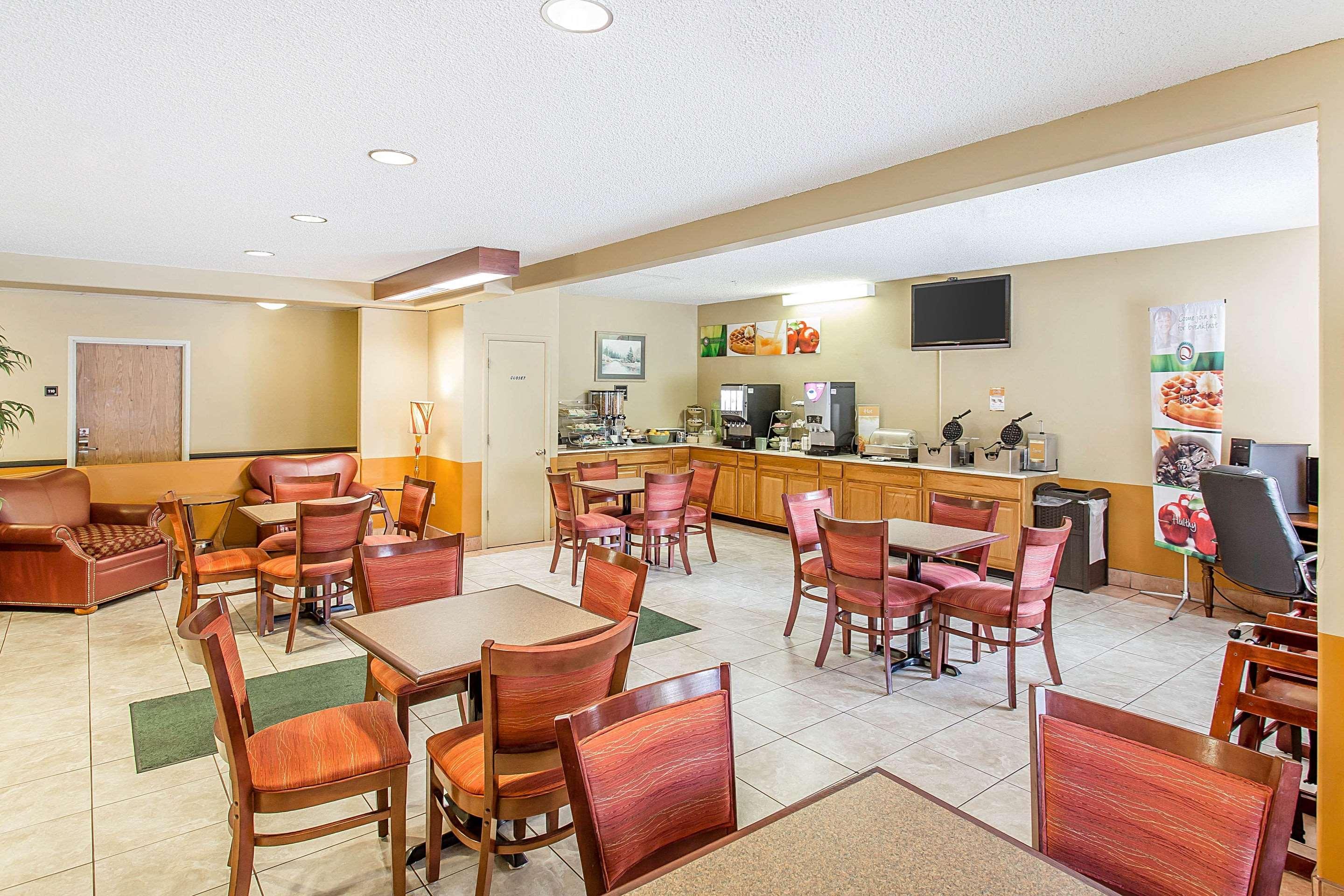 Quality Inn & Suites Lakewood - Denver Southwest Esterno foto