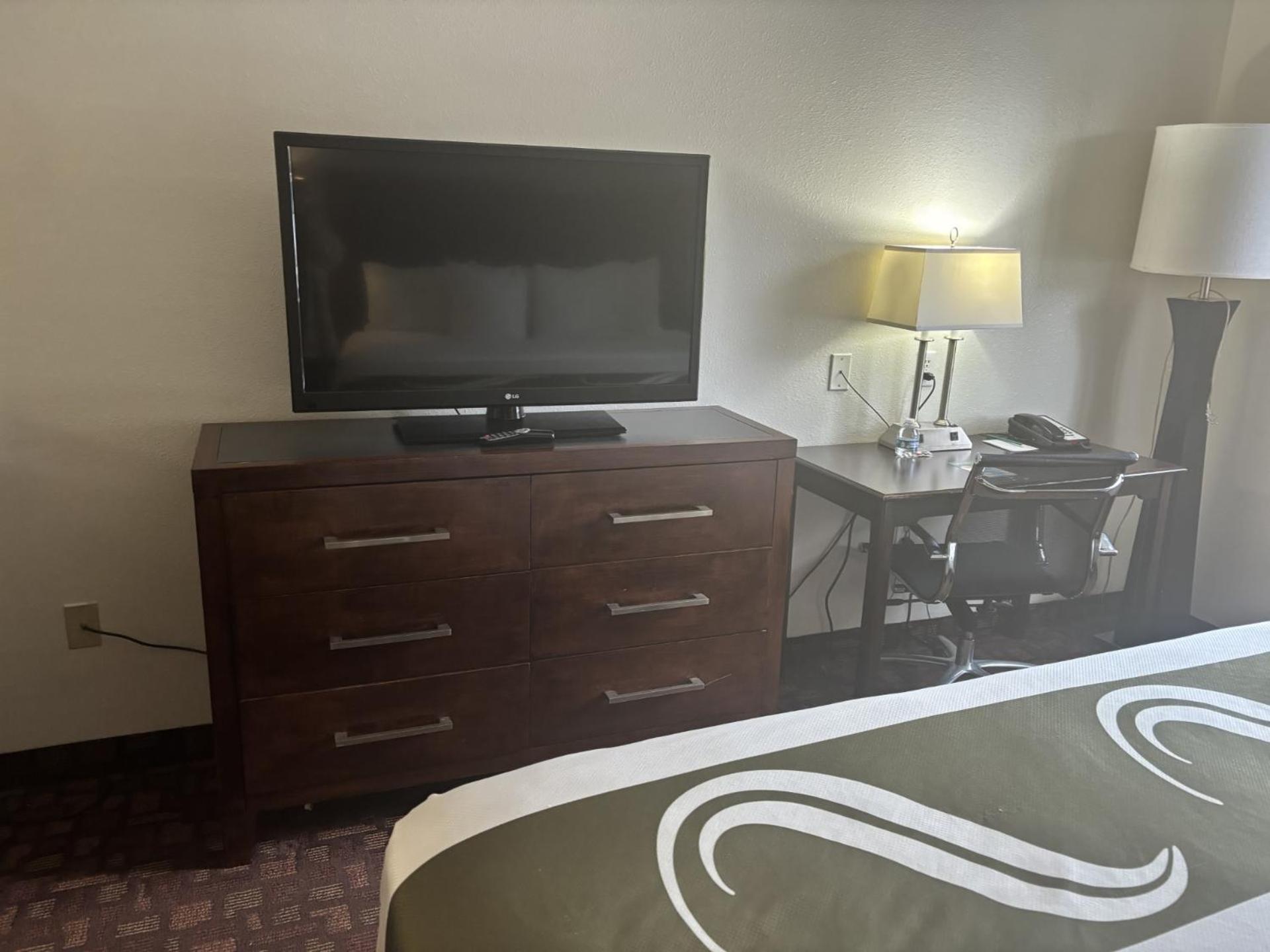 Quality Inn & Suites Lakewood - Denver Southwest Esterno foto