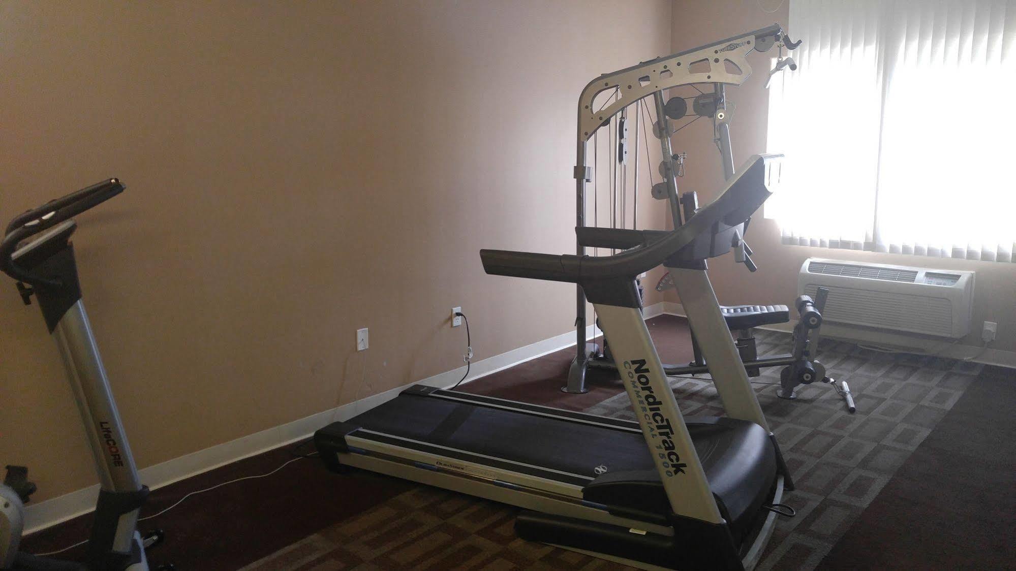 Quality Inn & Suites Lakewood - Denver Southwest Esterno foto